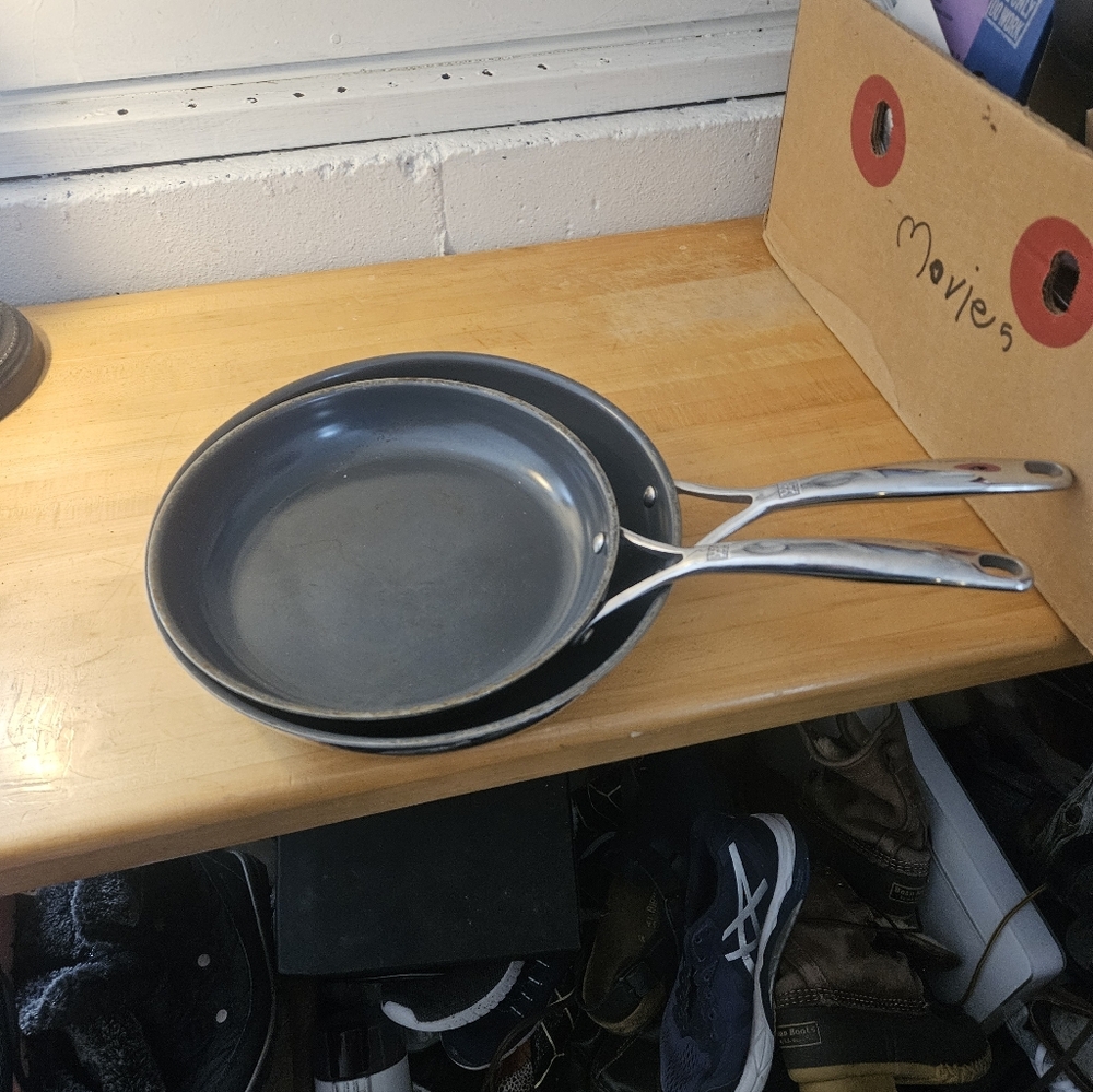 2 Zwilling JA Henckels 10&12 In Ceramic Nonstick Frying Pan Skillets Stainless - Picture 5 of 6